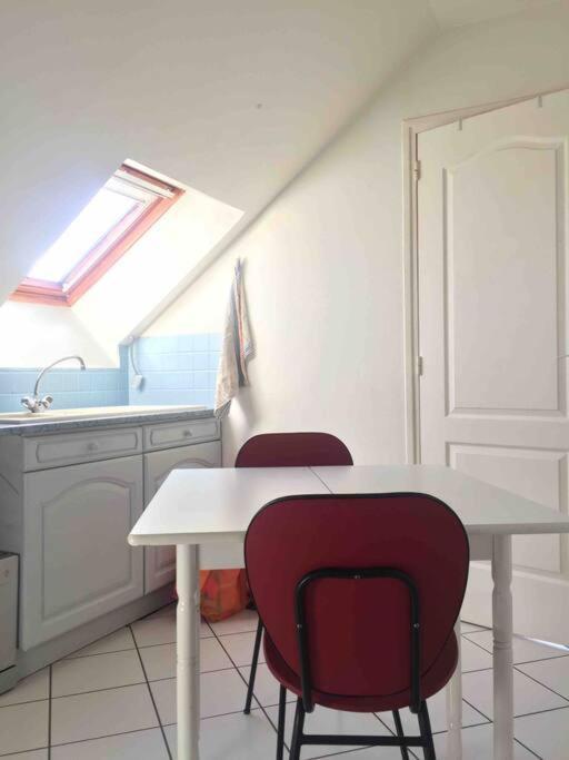 Logement Cosy Et Lumineux Auxerre Ngoại thất bức ảnh
