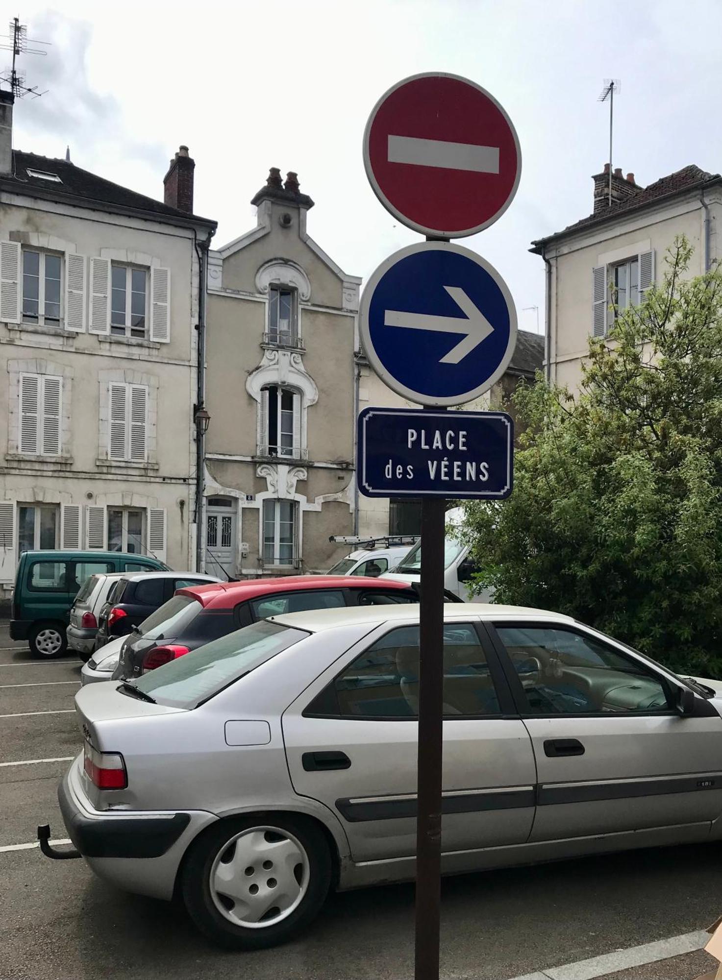 Logement Cosy Et Lumineux Auxerre Ngoại thất bức ảnh